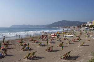 Xtrallusion photo gallery of Italy. Photos, pictures, images and photographs of the Italian Rivieras, the Italian Lakes, the Italian Alps, the Cinque Terre, the Amalfi coast and some of the most beautiful corners of Italy. Plus photos of Italian cities such as Pisa, Milan, Genoa and Rome.